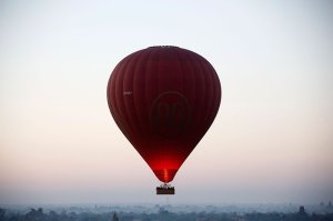 my-ballooning-over-bagan